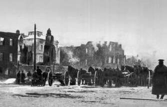 Революция 1905—07. Царская артиллерия, обстреливавшая Пресню. Москва. Декабрь 1905.
