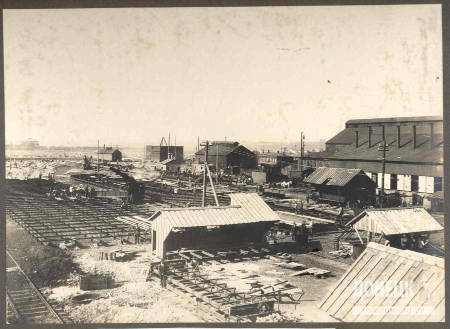 Котельно-мостовой цех Юзовского завода. 1913 год