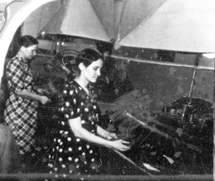 Фото 7 Пошивочный цех фабрики в 1960 году Фото 3