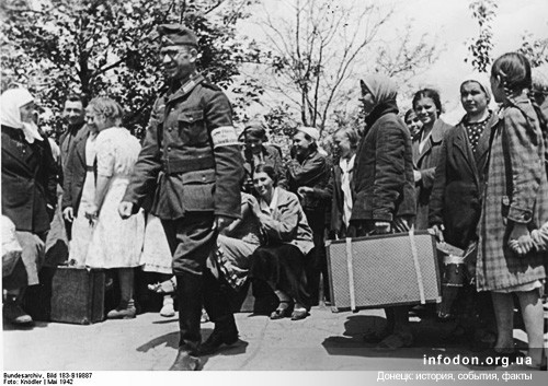 Отправка на принудительные работы в Германию, лето 1942