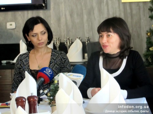 Юлия Темур и Татьяна Дурнева, Донецк, 2012