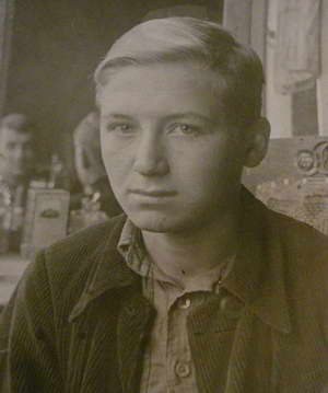 Одаренный шахматист, девятиклассник Андрей — типичный «враг народа» 1941 года