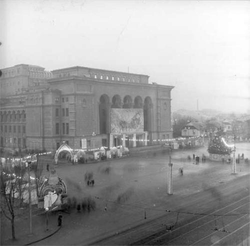Театр оперы и балета. Сталино, 1953 год<br>Фото: Донецкий областной архив