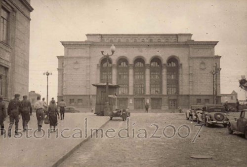 Театр оперы и балеты. Сталино, 1941–1943 гг. (оккупация)