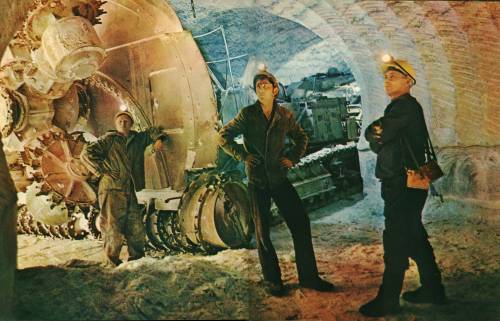 В соляной шахте Славянска. 1970-е