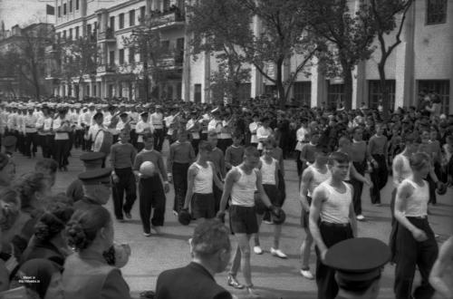 Первомайская демонстрация в Макеевке, 1956 год