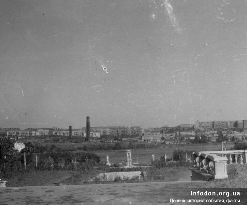 Парка имени Щербакова в годы оккупации. Октябрь 1941 года. Моста через ставок еще нет