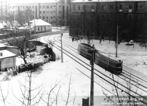 Трамвай маршрута №1 по пути к ДМЗ. Донецк, 1960-е