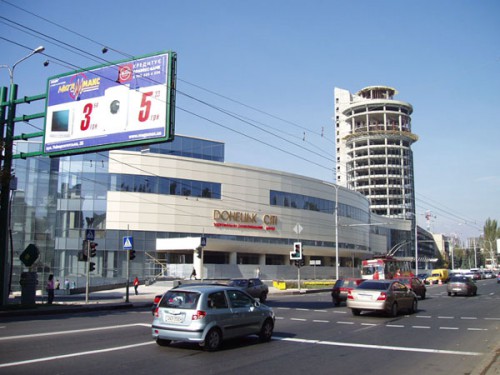 Строительство первой очереди ТРЦ Донецк-сити. Конец 2007 года — 4