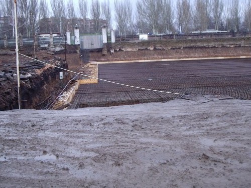 Строительство торгово-развлекательного центра Донецк-сити. Фундамент 02