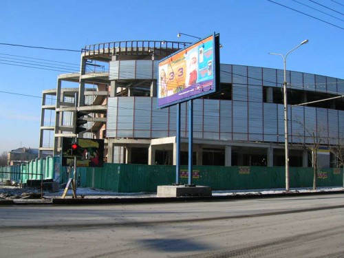 Строительство торгово-развлекательного центра Донецк-сити. Январь 2006 года 1 [1]