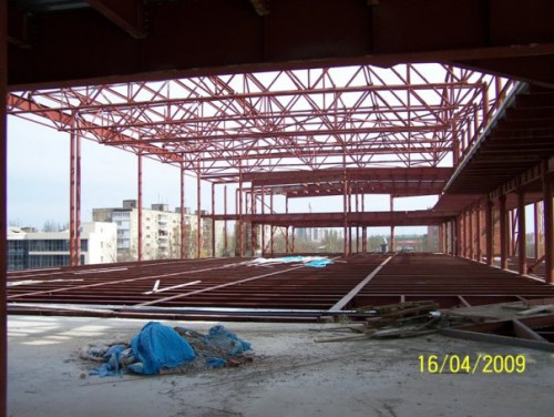 Строительство ТРЦ Донецк-сити. 16 апреля 2009 года 3