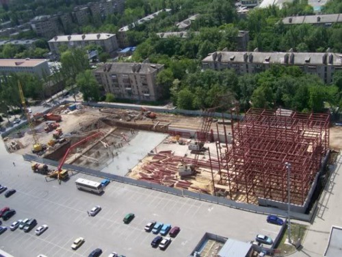 Строительство Второй Линии торгово-развлекательного центра Донецк-сити. 30 мая 2008 года. [2] 1