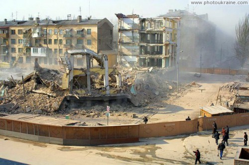 8. Гостиница Донбасс. Взрыв здания. Донецк, 2001.02.26