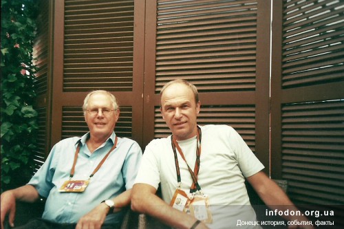 Они познакомились в Донецке в 1984 году на играх Кубка Дэвиса. Давид Эрник и Андрей Чесноков встретились на одном из турниров в Европе. Июнь 2011