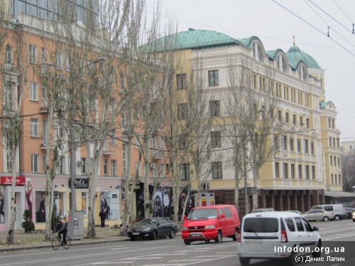 Улица Артема в районе площади Ленина, Донецк, 2012
